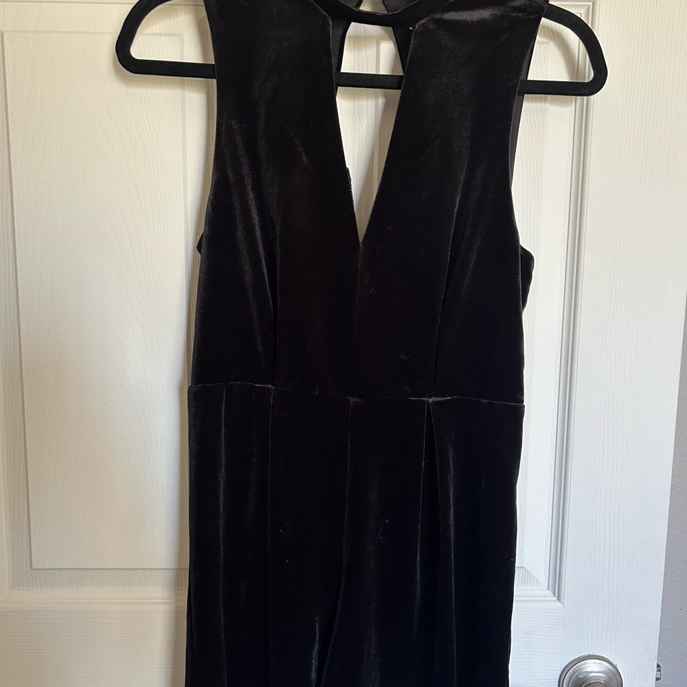 Elegant Black Velvet Jumper